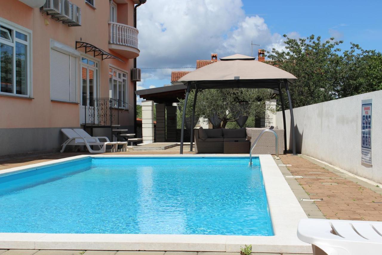 Apartments Kimm Poreč Dış mekan fotoğraf